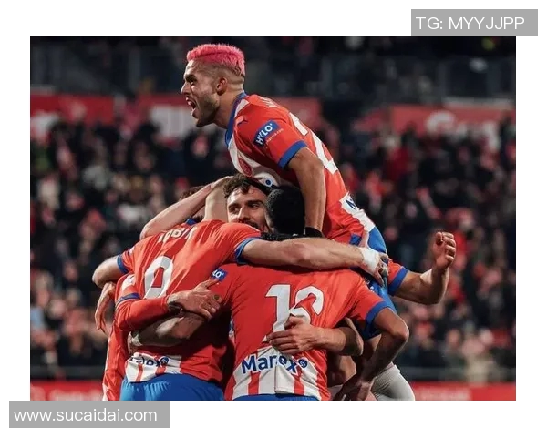 弗拉门戈与帕尔梅拉斯激战正酣谁能在这场巅峰对决中笑到最后